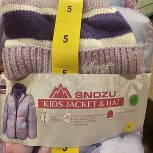 Snozu kids winter jacket and hat